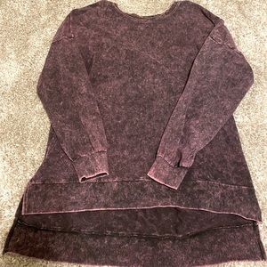 womens boutique crewneck